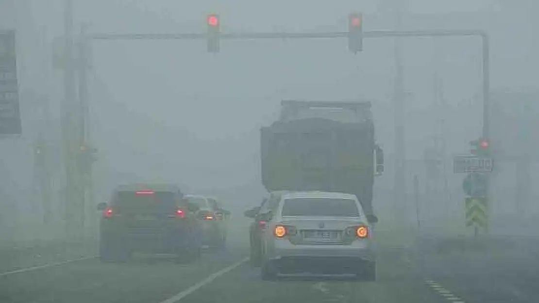 Diyarbakır'da sis yoğunluğu