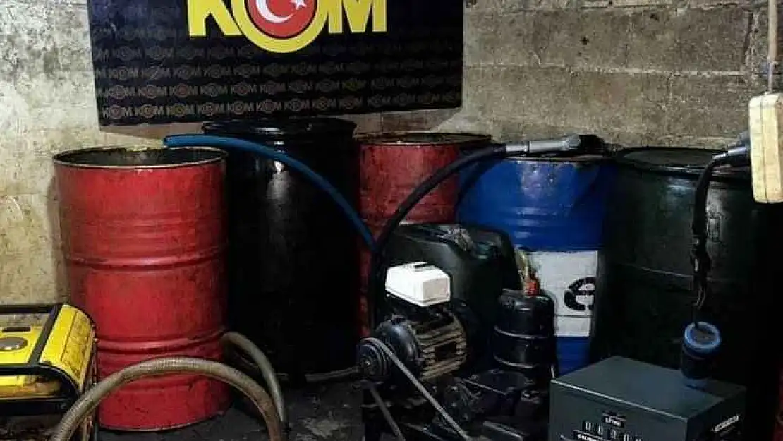 Viranşehir'de 2 bin 714 litre kaçak akaryakıt ele geçirildi