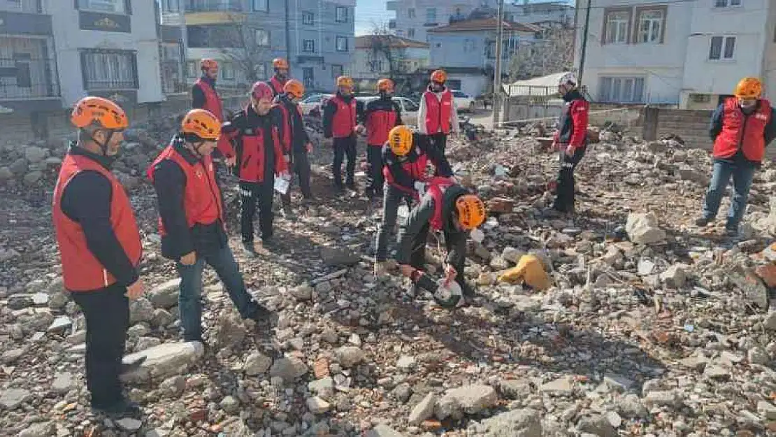 Adıyaman'da uygulamalı deprem tatbikatı yapıldı