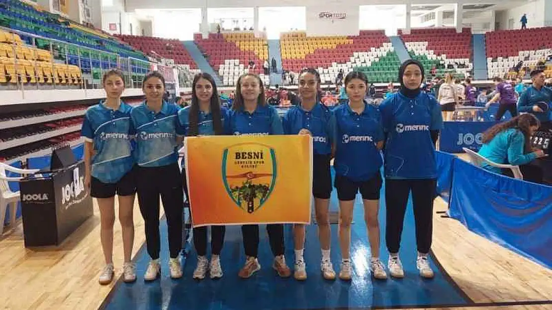 Besnili sporcu Aysima Gün masa tenisi milli takımına davet edildi