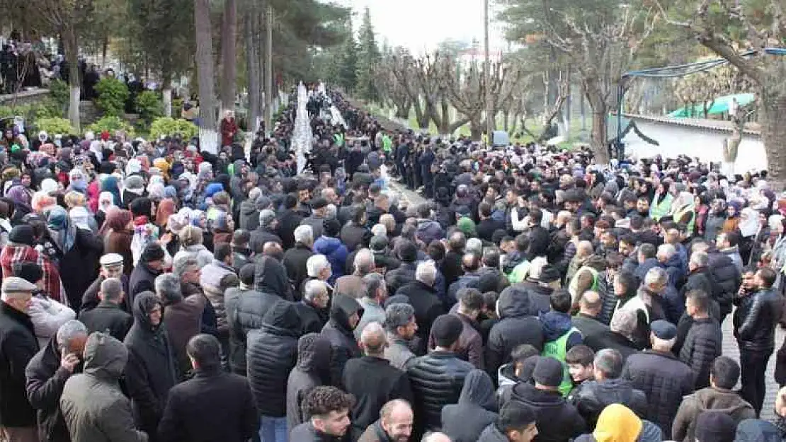 Batman'da Şeyh Süleyman Bağdu ölümünün 18. yılında anıldı