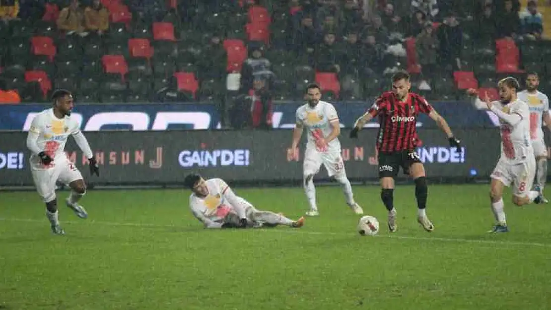 Trendyol Süper Lig: Gaziantep FK: 1 - Kayserispor: 1 (Maç Sonucu)