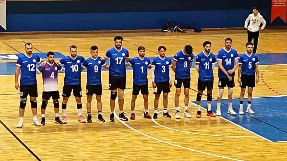 Siirt Belediyesi Erkek Voleybol Takımı play-off oynamaya hak kazandı