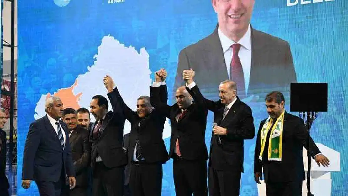 Cumhurbaşkanı Erdoğan Bozova Belediye Başkanı Suphi Aksoy ile yola devam dedi