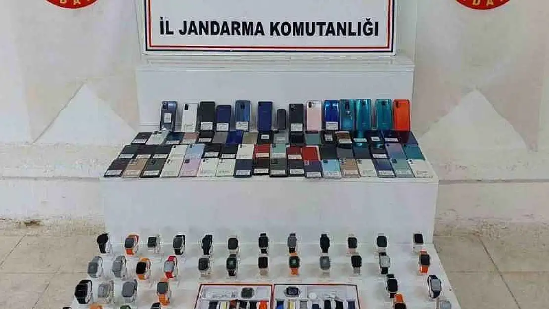 Gaziantep'te 1 milyon lira değerinde kaçak telefon ele geçirildi