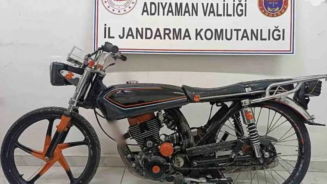 Çalıntı motosikletle kaçarken yakalandı