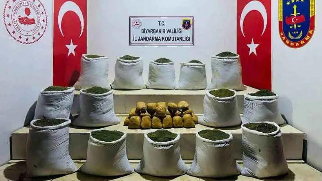 Diyarbakır'da 381 kilo esrar ele geçirildi