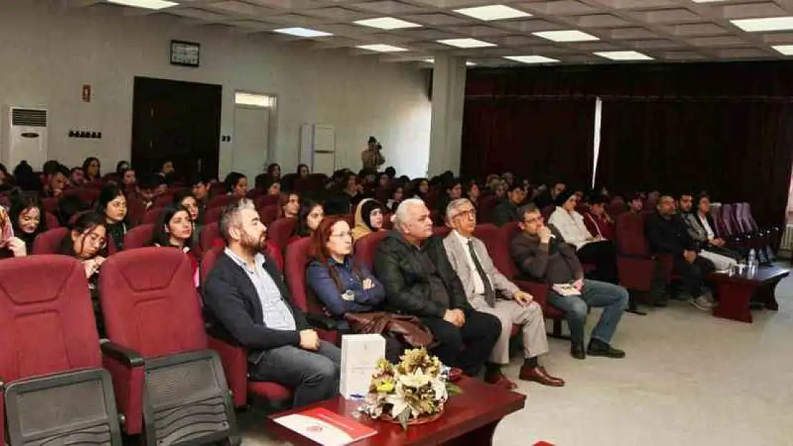 GAÜN'de 'Kutadgu Bilig Beyit Okumaları' konferansı