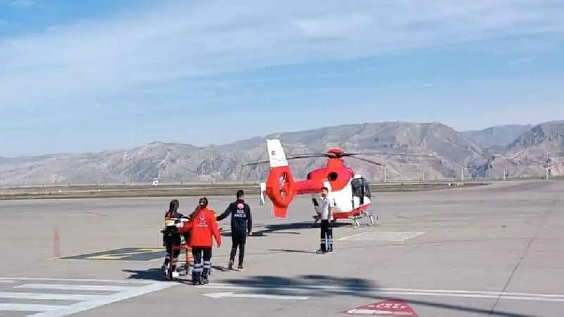 Cizre'de 3 yaşındaki çocuğun imdadına ambulans helikopter yetişti