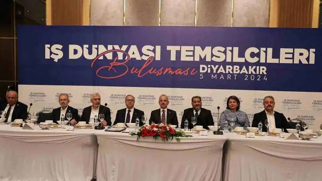 Bakan Uraloğlu: ''22 yılda ülkemizin ulaşım ve iletişim altyapısına 275 milyar dolar yatırım gerçekleştirdik'