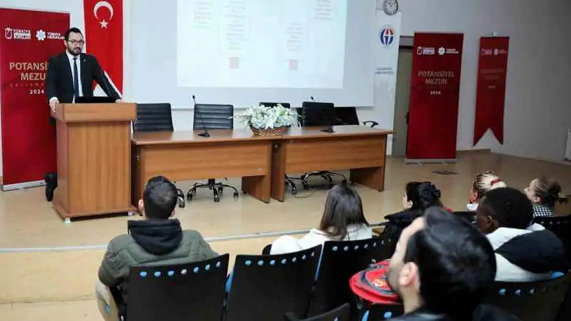 GAÜN'de 'Potansiyel mezun buluşması' etkinliği