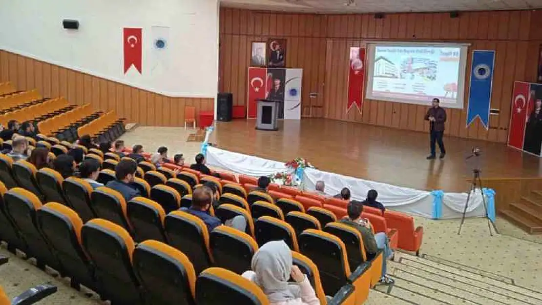 Batman Üniversitesi'nden deprem semineri