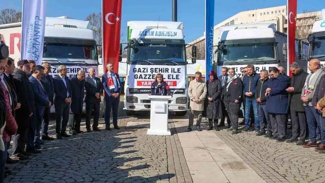 Gaziantep'te 5 tırdan oluşan insani yardım filosu Gazze için yola çıktı