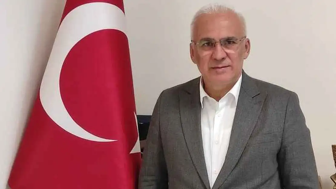 Yıldırım: 'Sağlık çalışanları insan hayatı için umut kaynağıdır'