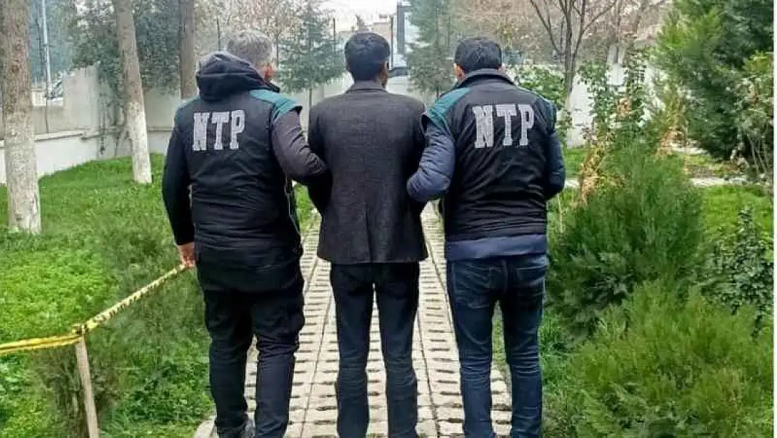 Suruç'ta uyuşturucu ticaretinden aranan şüpheli tutuklandı