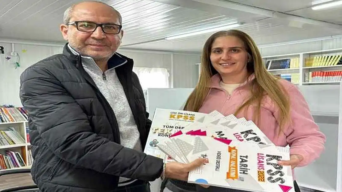 Rotary'den Öğrencilere Kitap Desteği