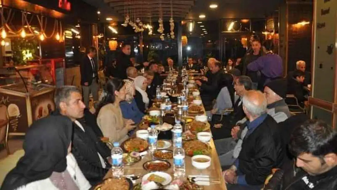 Çermik'te gazi ve şehit ailelerine iftar programı düzenlendi