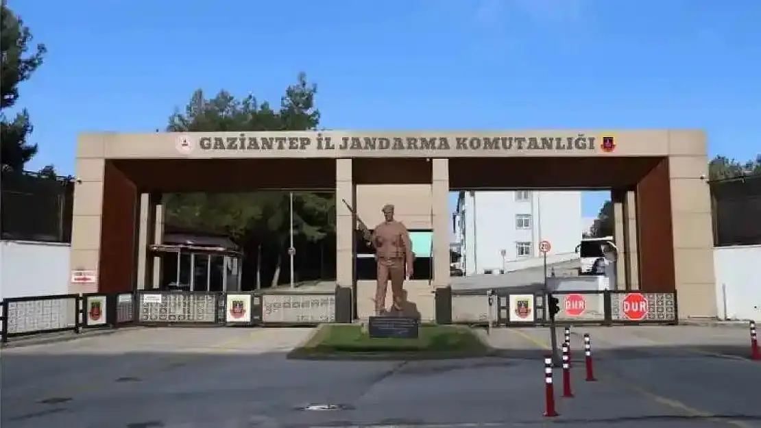 Çeşitli suçlardan aranan 315 şahsı jandarma yakaladı