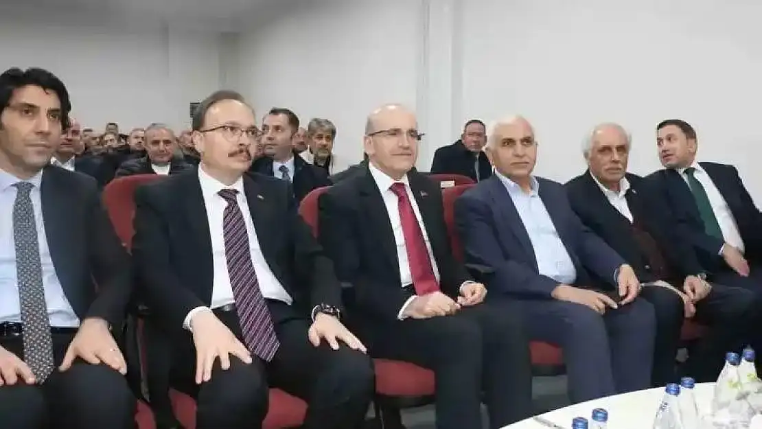 Hazine ve Maliye Bakanı Şimşek, Siirt'te