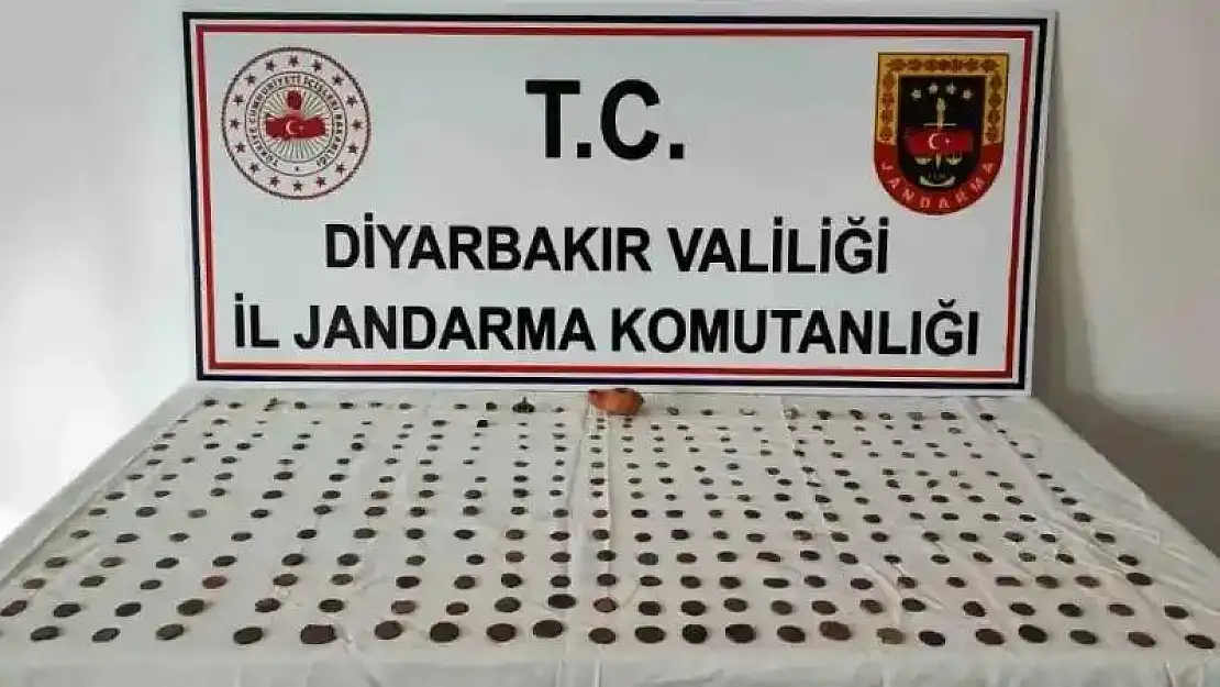 Diyarbakır'da 298 adet tarihi eser ele geçirildi: 7 gözaltı