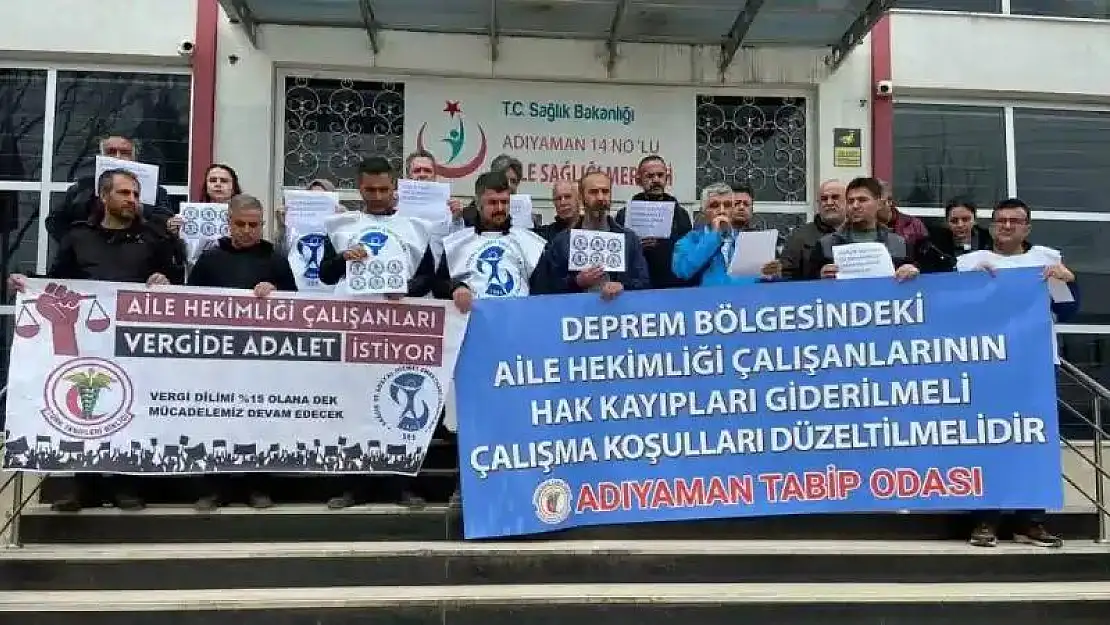 Doktorlar, aile hekimliği çalışanlarının hak kaybı için açıklama yaptı