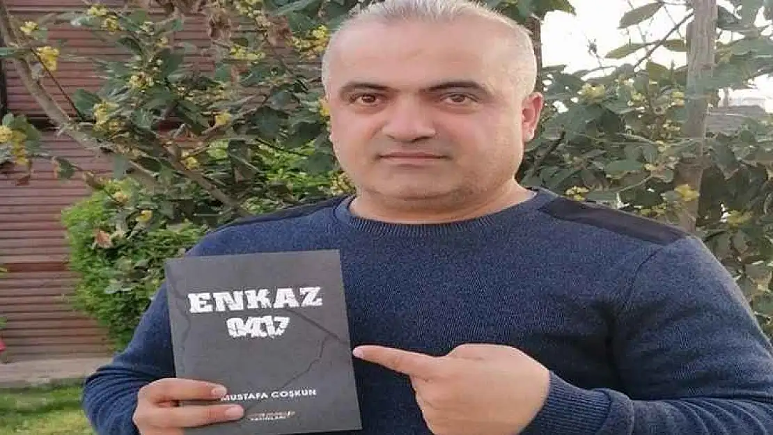 'Enkaz 04,17' Depremin Romanı Yazıldı