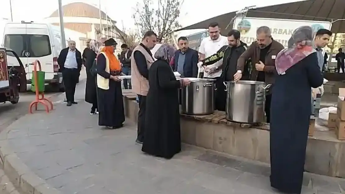 DİKO'dan hasta ve hasta yakınlarına 500 kişilik iftar yemeği