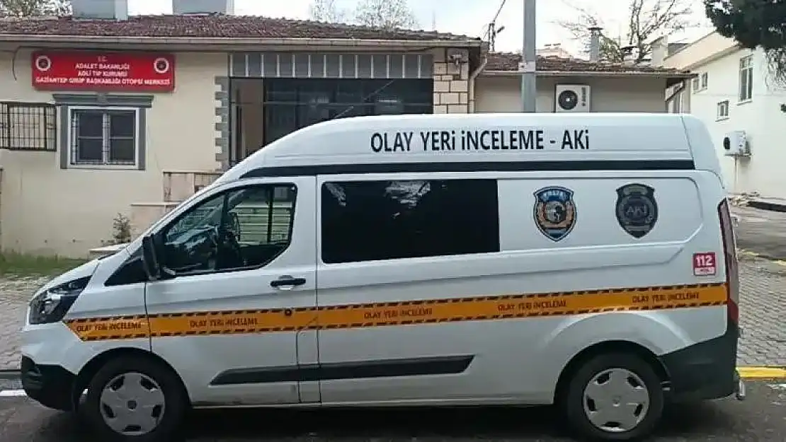 Alacak verecek kavgasında silahla vurulan genç hayatını kaybetti