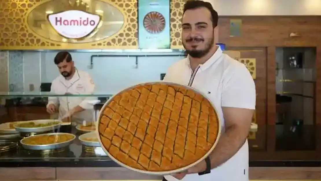 Gaziantep'te baklavacıların bayram yoğunluğu başladı