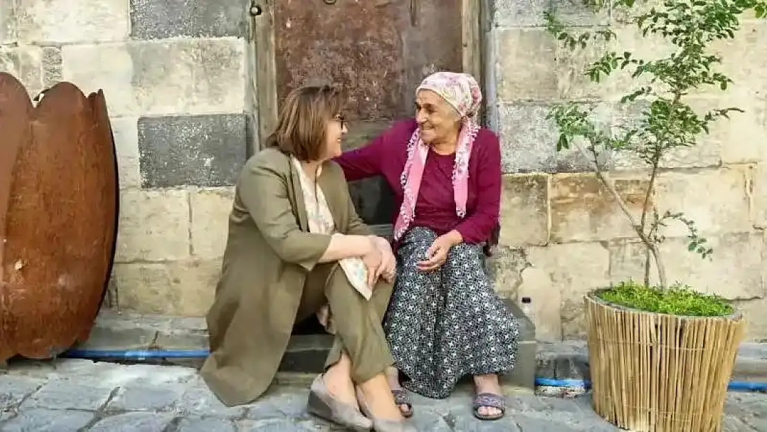 Şahin: 'Bayramlarımızın maneviyatının muhafazası, geleceğe dair en büyük güvencelerimizdendir'