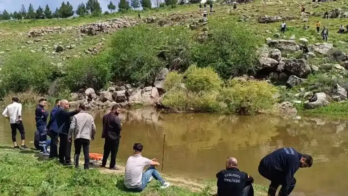 Şanlıurfa'da suya giren çocuk boğuldu