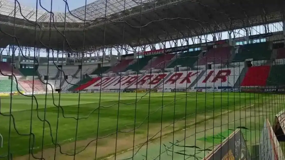 Diyarbakır stadyumunda şampiyonluk maçı hazırlıkları tamamlandı