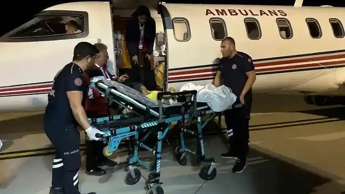 8 yaşındaki hasta çocuk ambulans uçak ile Ankara'ya sevk edildi