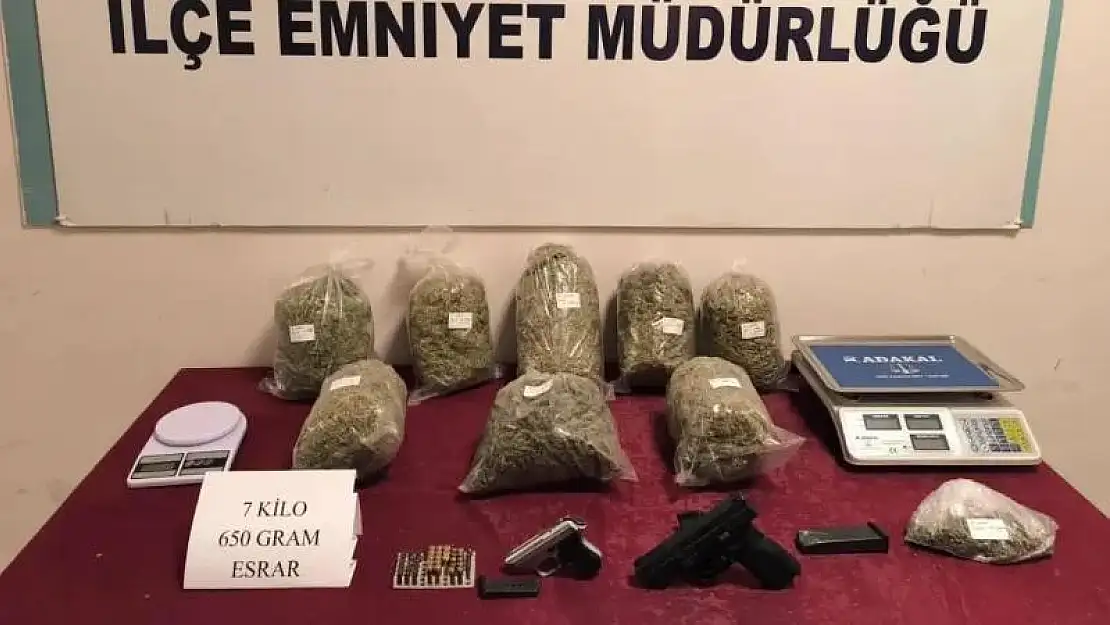 Gaziantep'te 7 kilo esrar ele geçirildi: 3 gözaltı