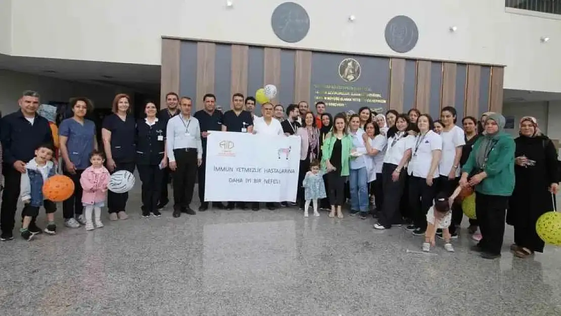 GAÜN Çocuk Hastanesi'nde 'Primer İmmün Yetmezliği Farkındalık Haftası' etkinliği