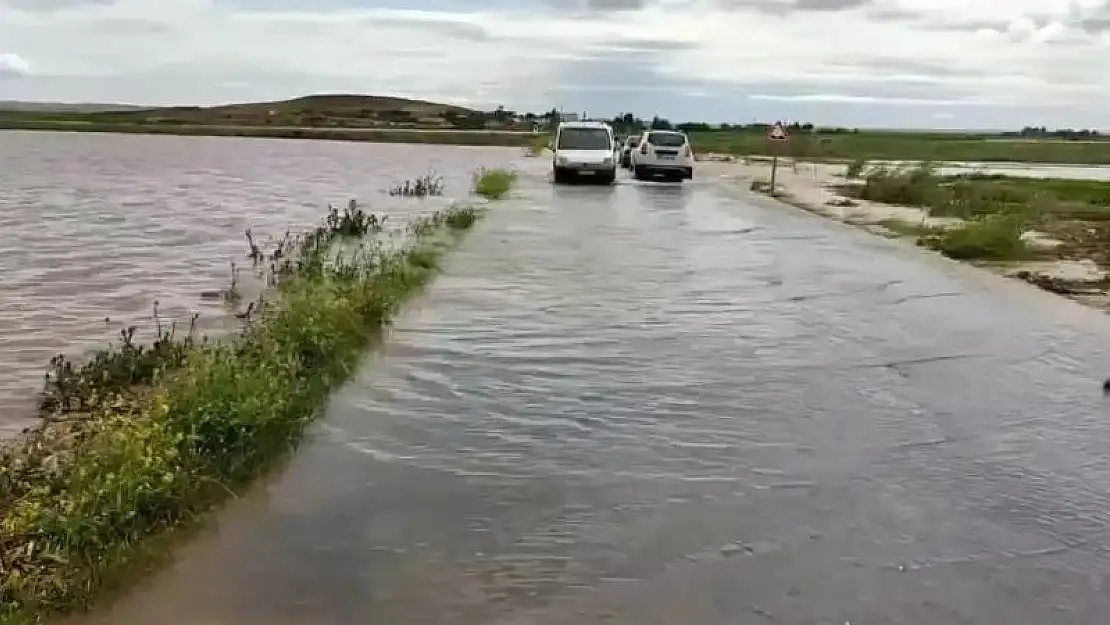 Şanlıurfa'da tarım arazileri sel suları altında kaldı