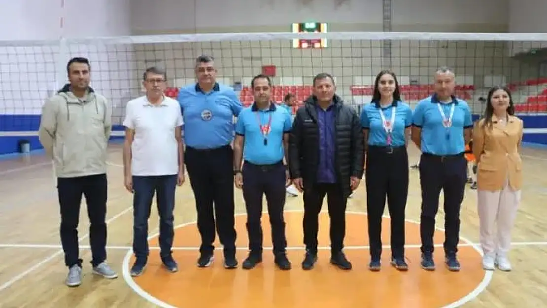 Erva Spor Kulübü Voleybol takımı yarı finalde
