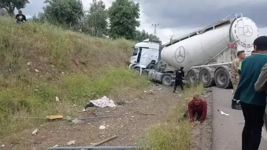 Gaziantep'teki dehşet kazada ölen kişilerin cenazeleri yakınlarına teslim edildi