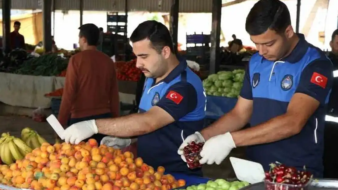 Zabıta pazar yerlerini denetledi
