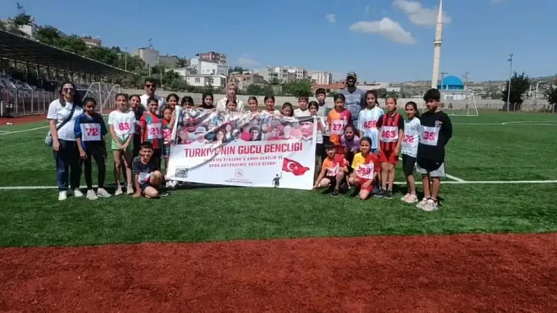 Besni'de Atletizm yarışması düzenlendi