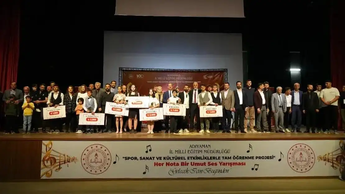 'Her Nota Bir Umut Okullar Arası Ses Yarışması' Final Gecesi Coşkuyla Gerçekleşti!