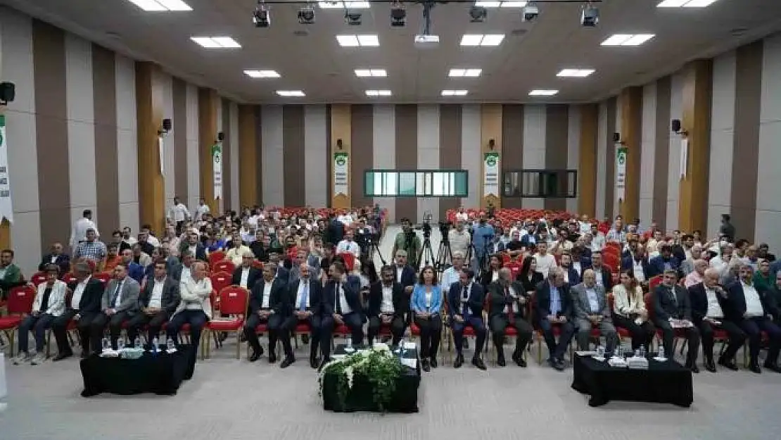 Diyarbakır Büyükşehir Belediye Başkanı Bucak: 'Kenti hep birlikte kalkındırmak istiyoruz'
