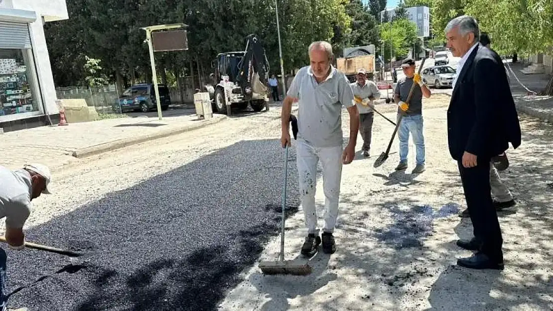 Başkan Hallaç, yol çalışmalarını yerinde inceledi