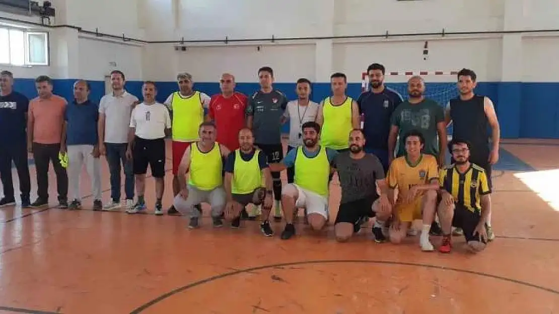 Samsat'ta futbol turnuvası yapıldı