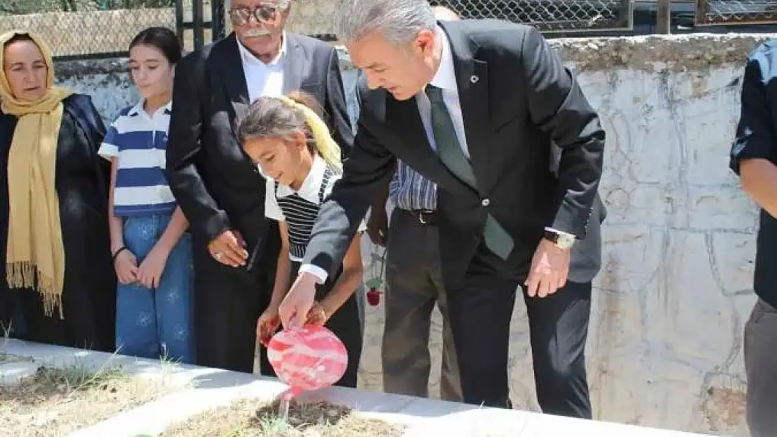 Mardin'de 37 yıl önce PKK'lı teröristlerce katledilen 30 şehit anıldı
