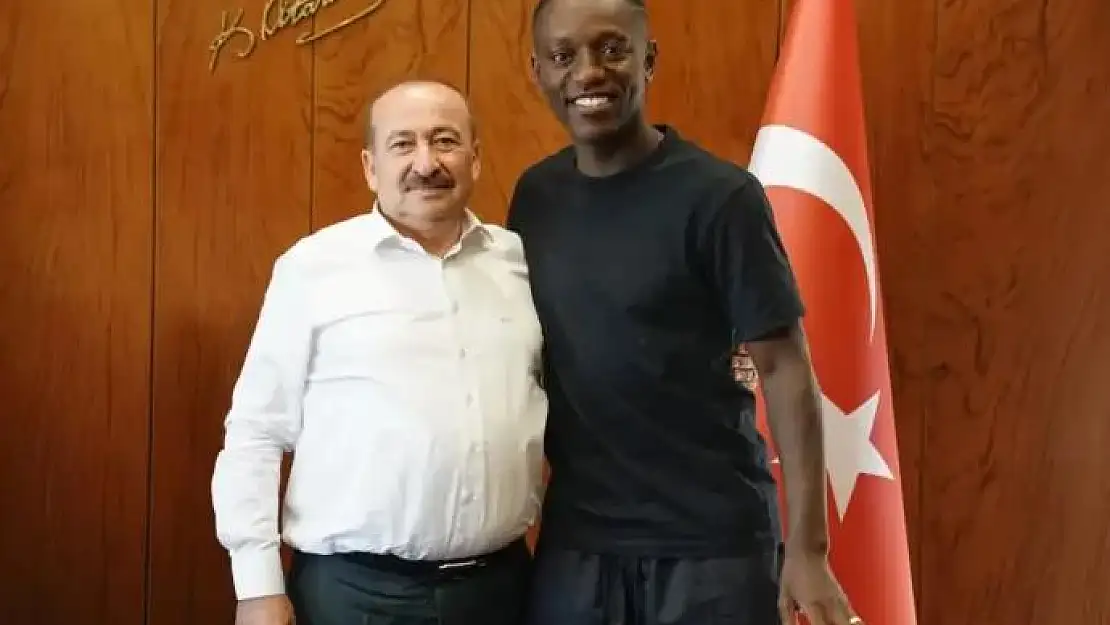 Gaziantep FK Max Gradel ile yollarını ayırdı
