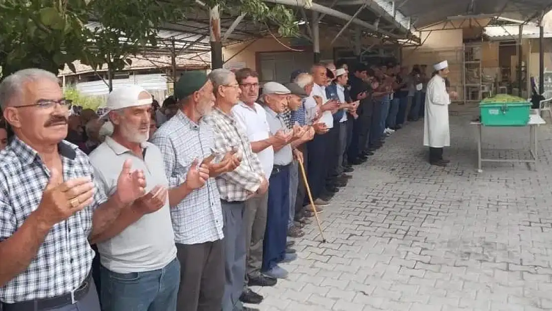 Kıbrıs Gazisi son yolculuğuna uğurlandı