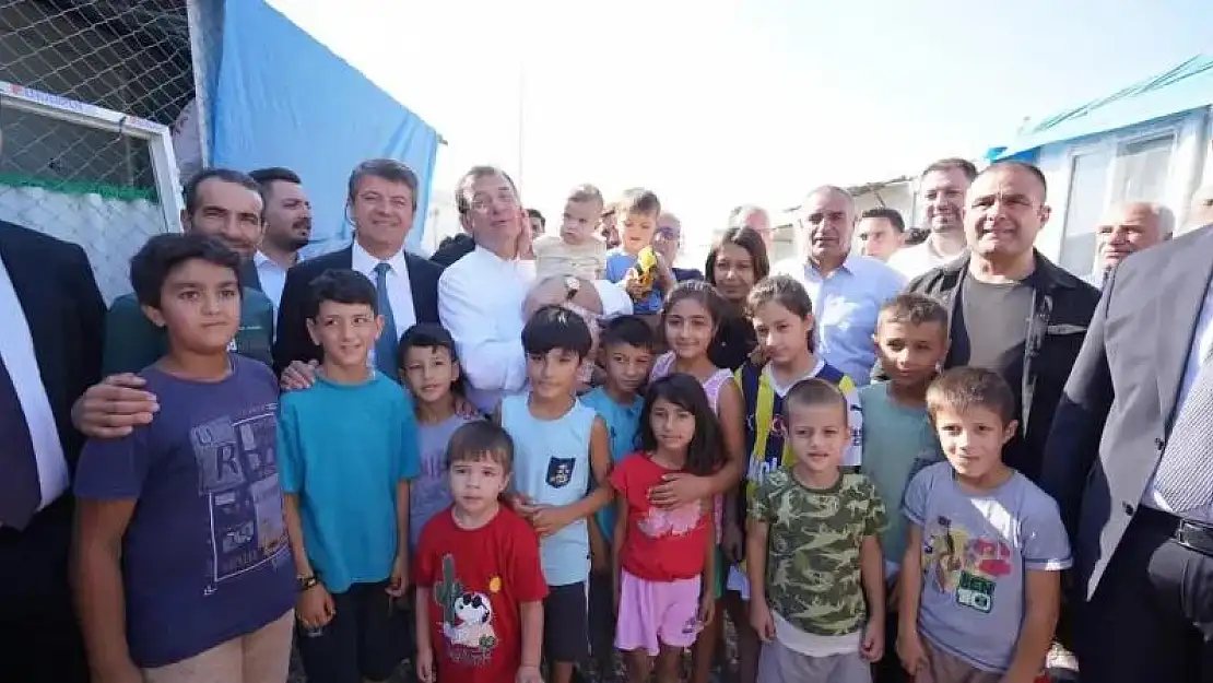 İmamoğlu ve Tutdere'den Konteyner Kentlerde Dayanışma Mesajı