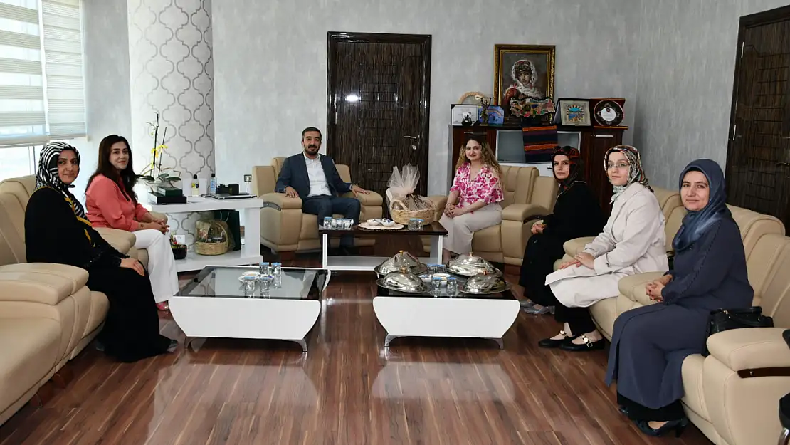 Adıpayam Kadın Girişimciler Kooperatifi üyelerinden Torunoğlu'na ziyaret