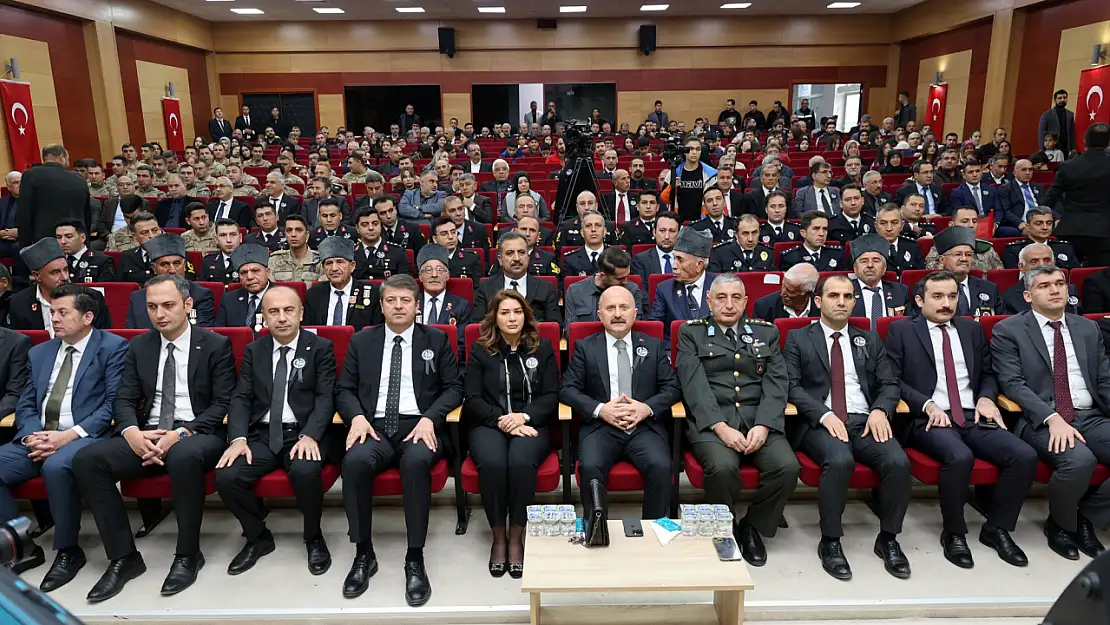 Adıyaman'da Atatürk'ü anma programı düzenlendi